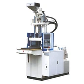 Vieno skaidrių įpurškimo formavimo mašina